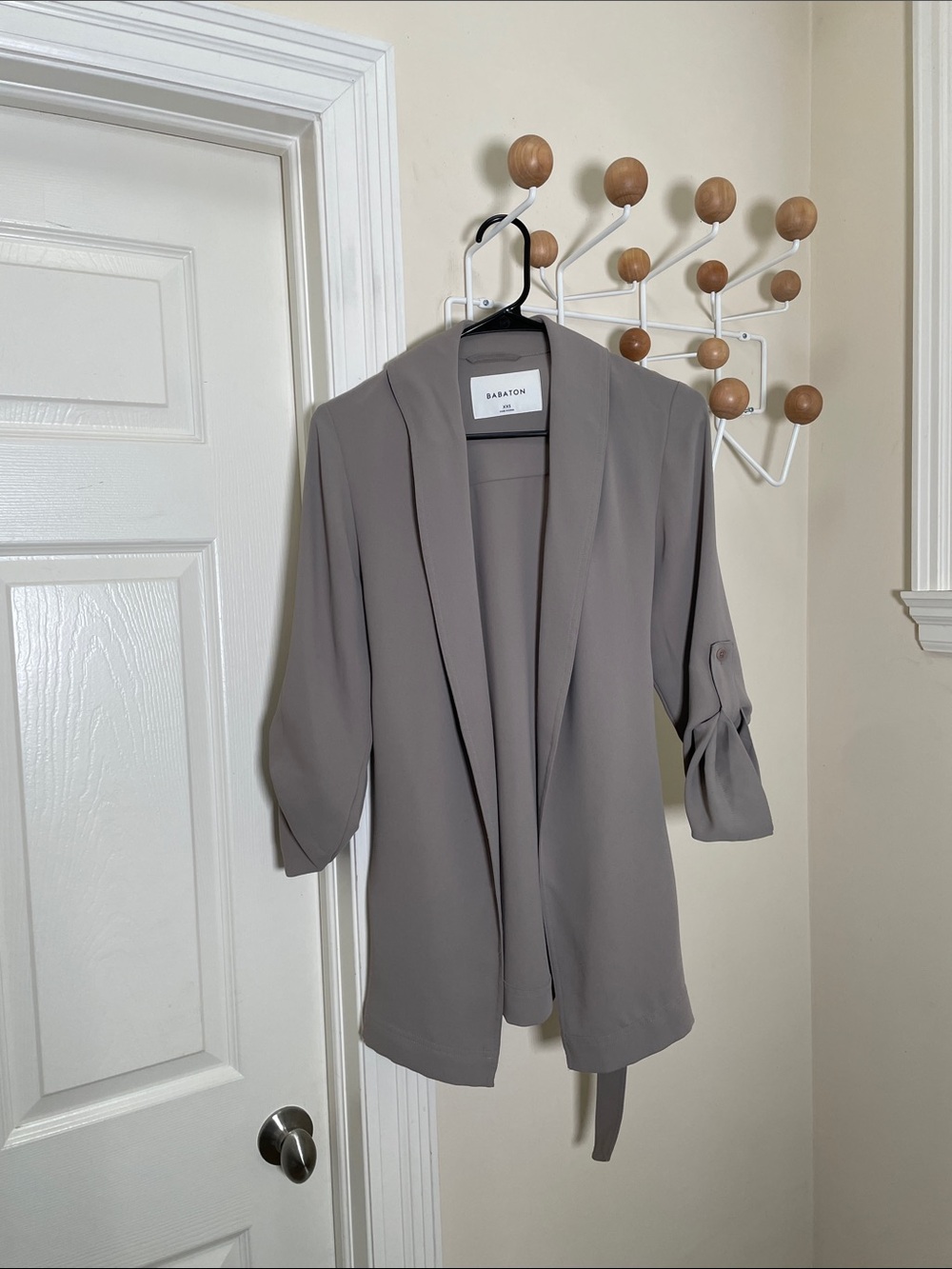 Aritzia - Babaton - Kahlo Robe Wrap Lightweight Jacket - Modern Taupe - XXS
